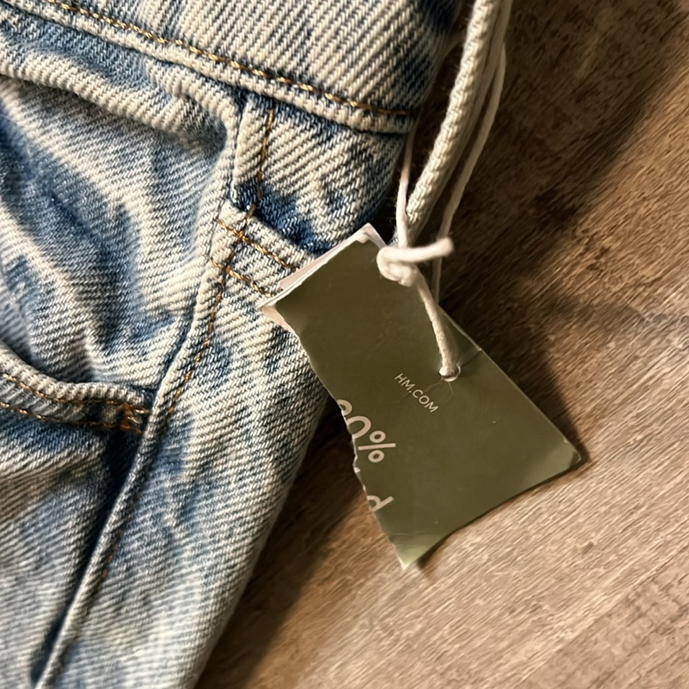 And Denim by H+M. New with tag( ripped tag) - Picture 5 of 7